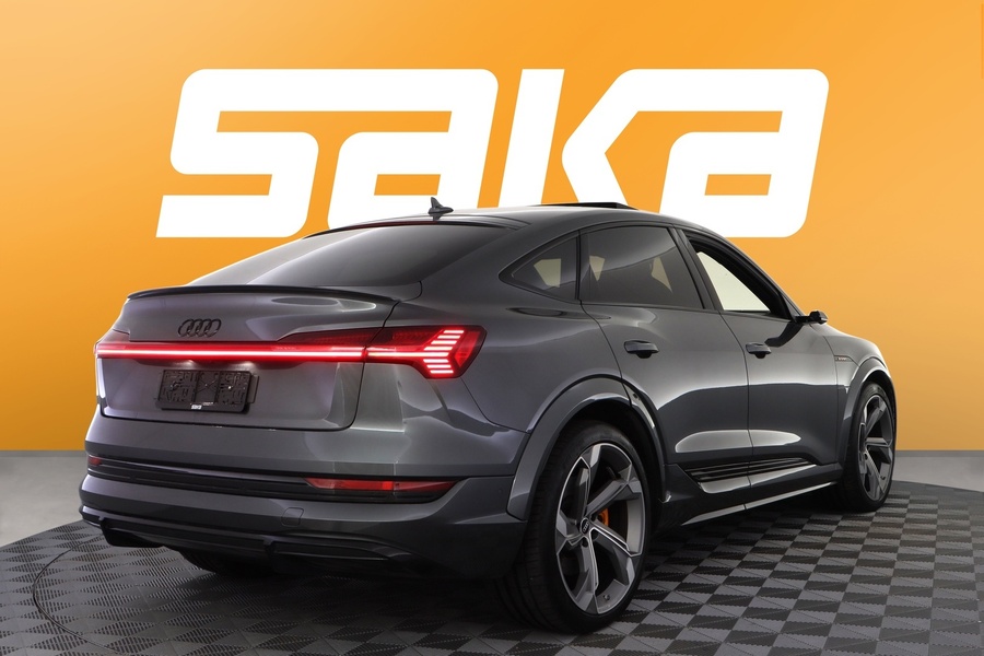 Audi e-tron vaihtoauto