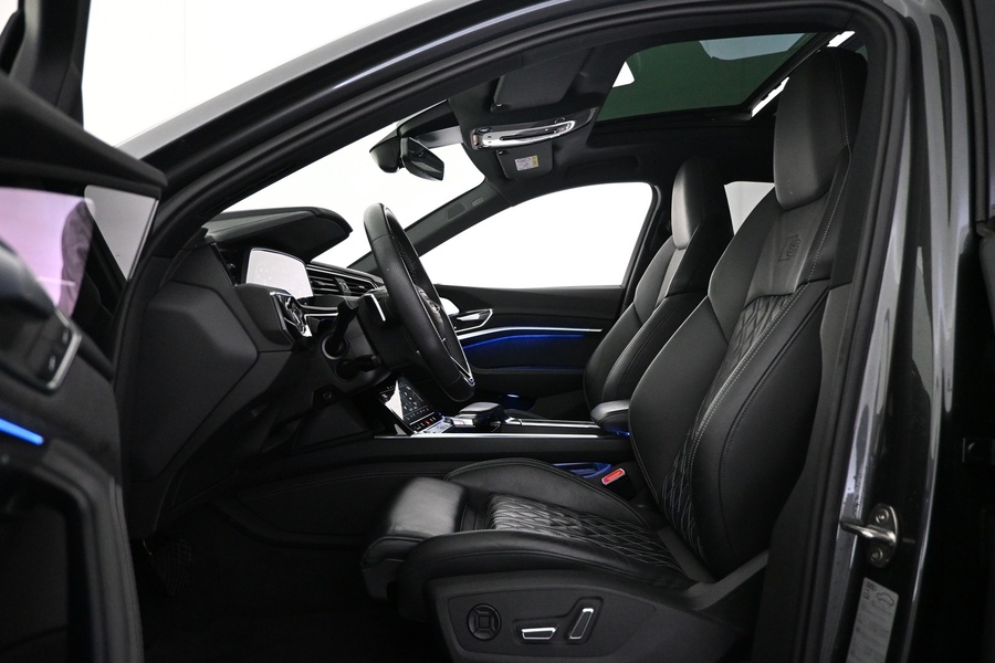 Audi e-tron vaihtoauto