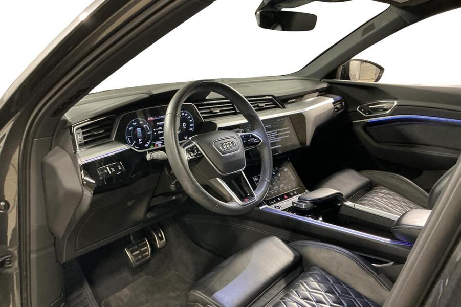 Audi Q8 e-tron vaihtoauto