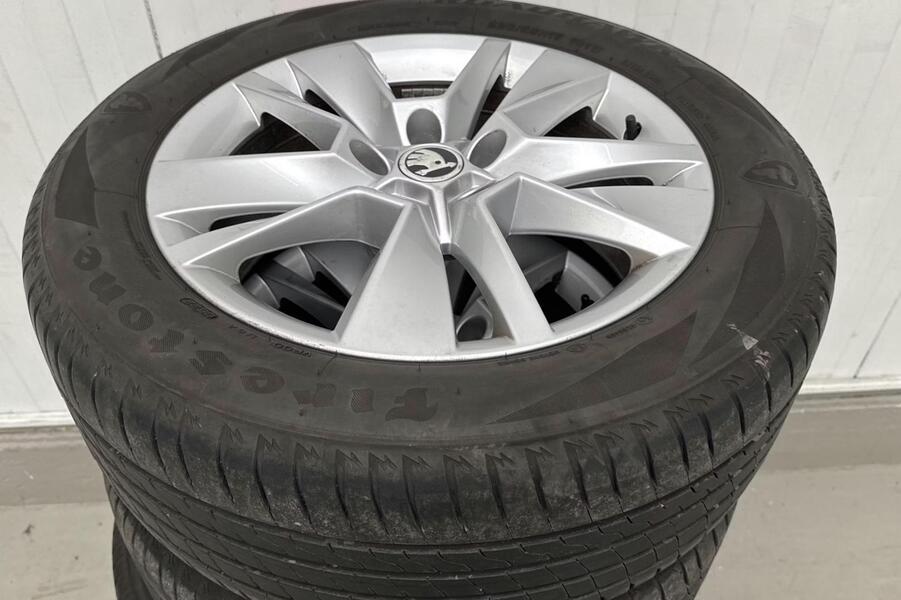 Skoda Karoq vaihtoauto