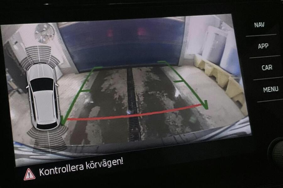 Skoda Karoq vaihtoauto