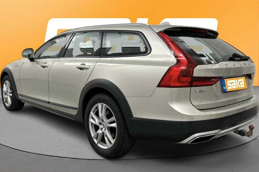 Volvo V90 Cross Country vaihtoauto
