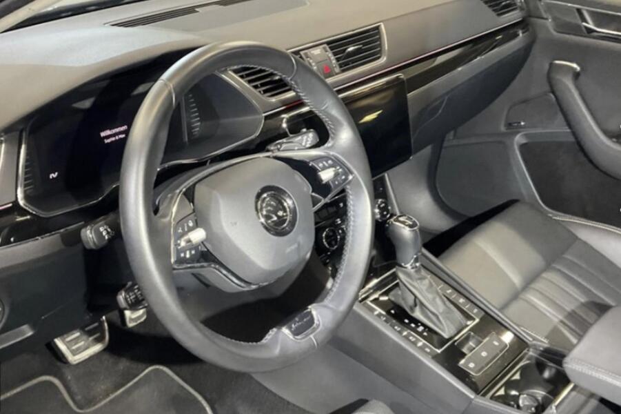 Skoda Superb vaihtoauto