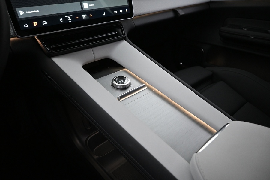 Polestar 4 vaihtoauto