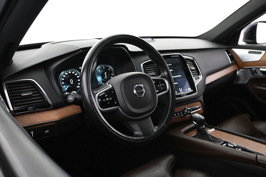 Volvo XC90 vaihtoauto