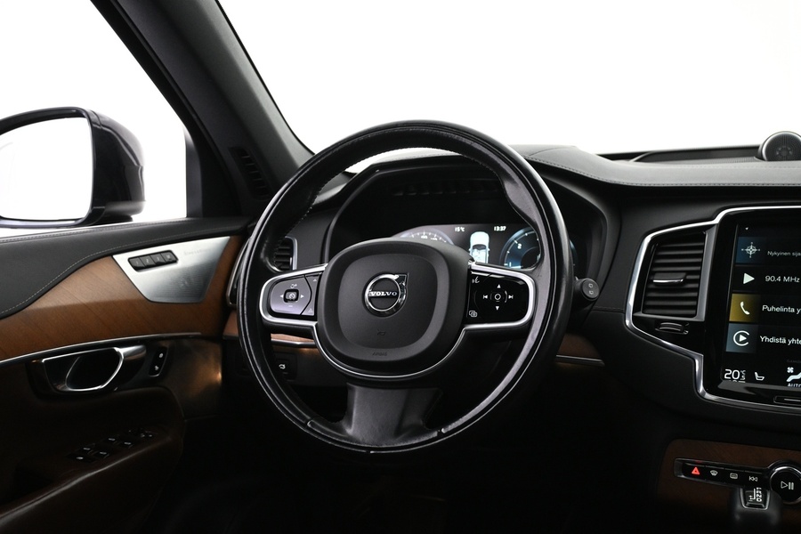 Volvo XC90 vaihtoauto