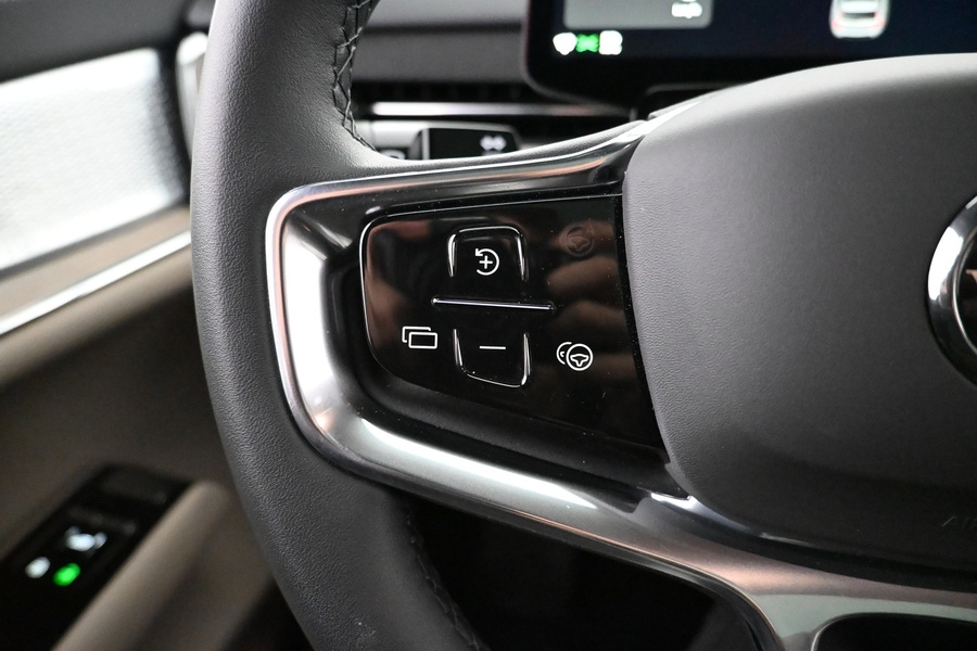 Volvo EX90 vaihtoauto