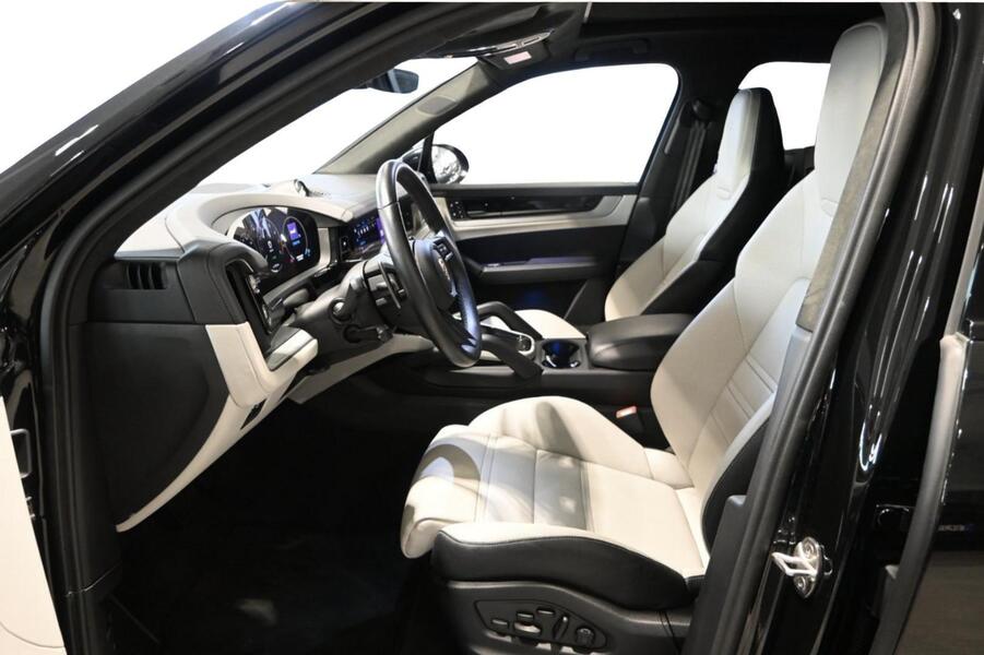 Porsche Cayenne vaihtoauto