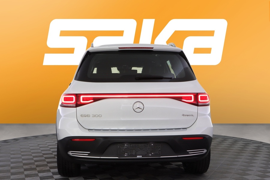 Mercedes-Benz EQB vaihtoauto