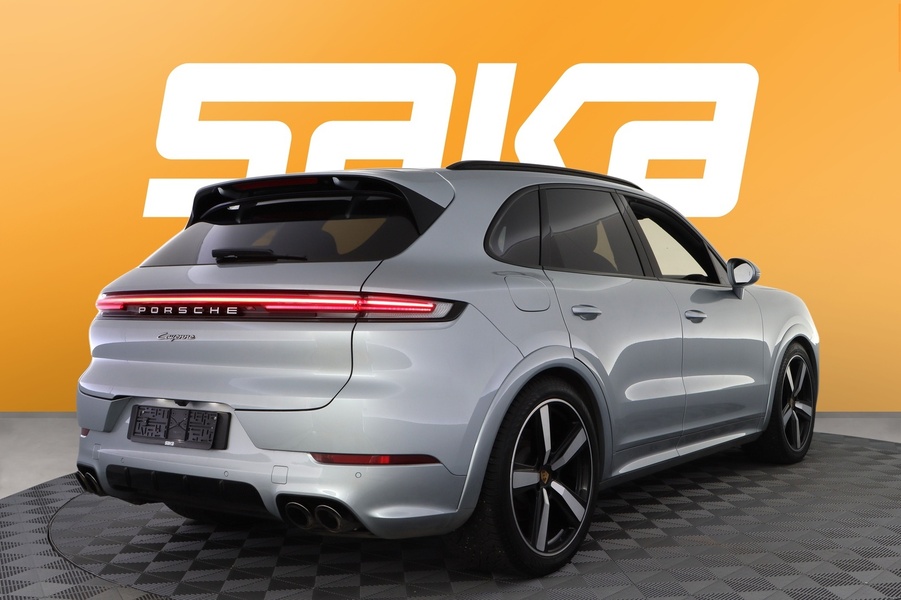 Porsche Cayenne vaihtoauto