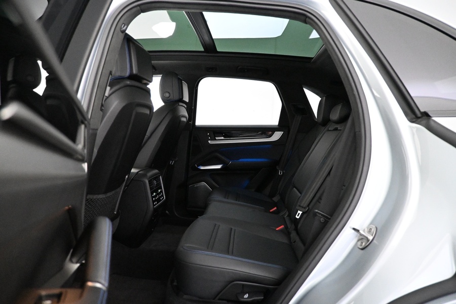 Porsche Cayenne vaihtoauto