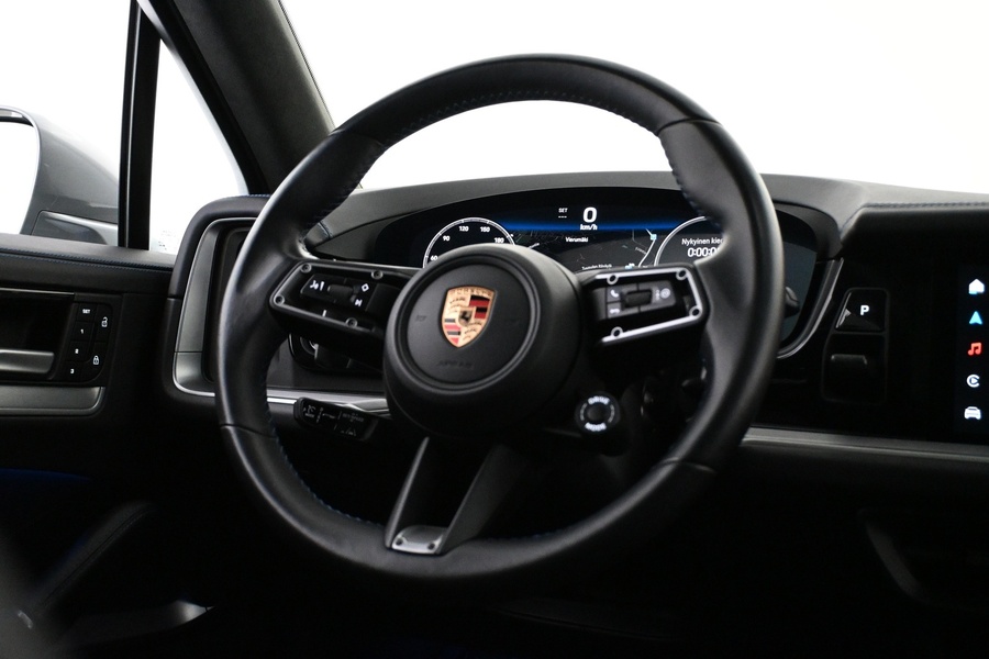 Porsche Cayenne vaihtoauto