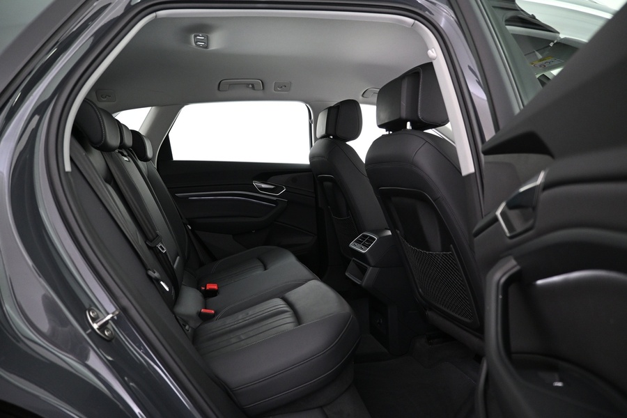 Audi Q8 e-tron vaihtoauto