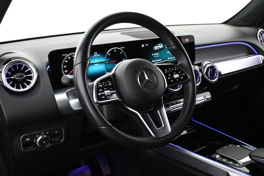 Mercedes-Benz EQB vaihtoauto