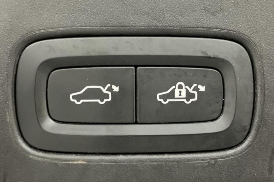 Volvo V90 Cross Country vaihtoauto