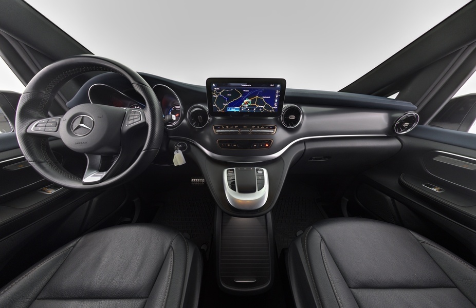 Mercedes-Benz EQV vaihtoauto