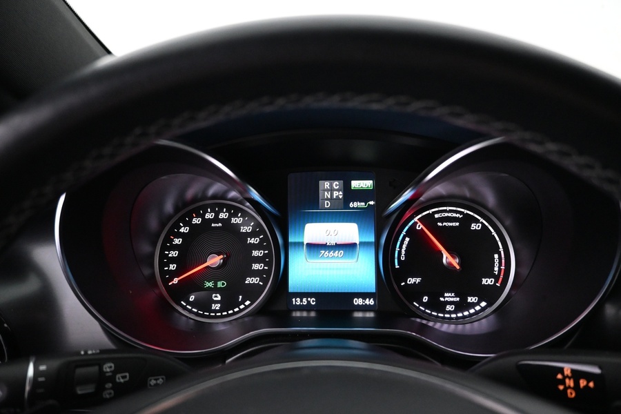 Mercedes-Benz EQV vaihtoauto