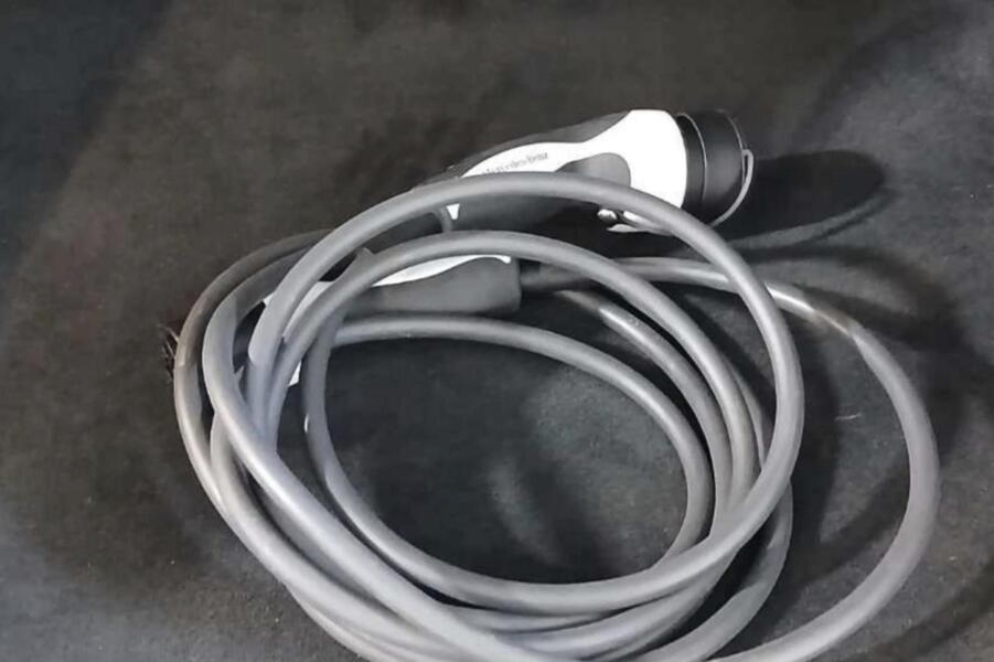 Mercedes-Benz EQA vaihtoauto