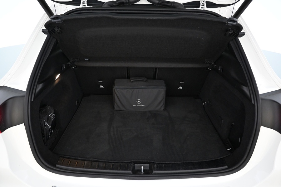 Mercedes-Benz EQA vaihtoauto