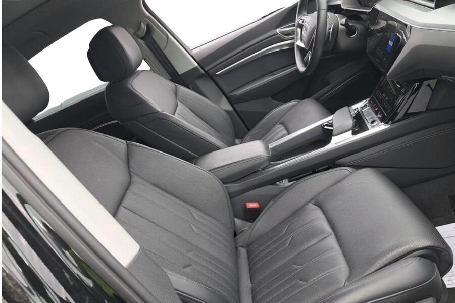 Audi Q8 e-tron vaihtoauto