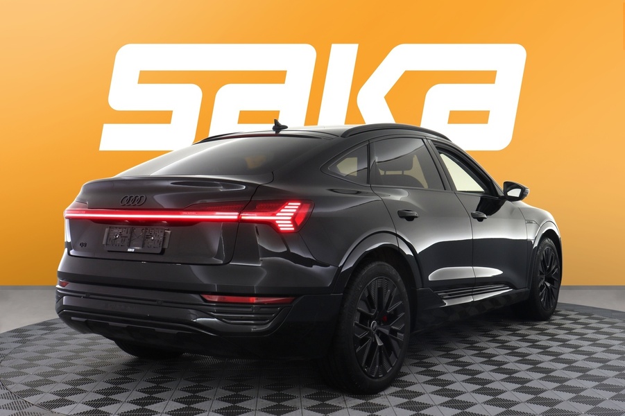 Audi Q8 e-tron vaihtoauto