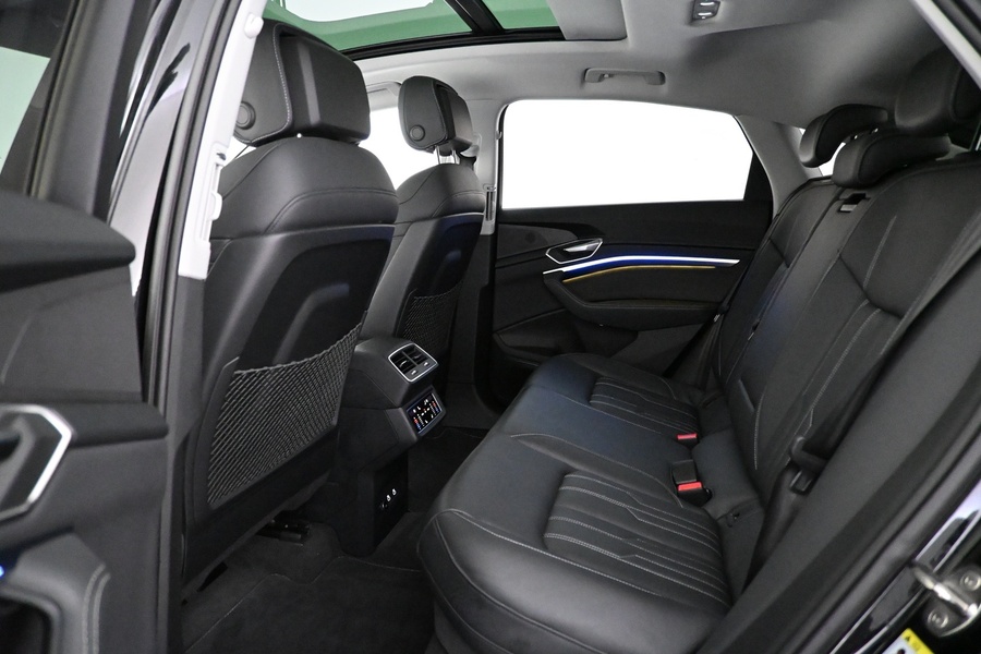 Audi Q8 e-tron vaihtoauto