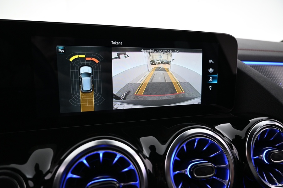 Mercedes-Benz EQA vaihtoauto