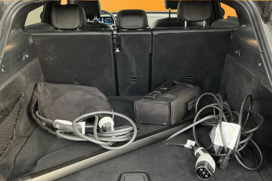 Mercedes-Benz EQC vaihtoauto