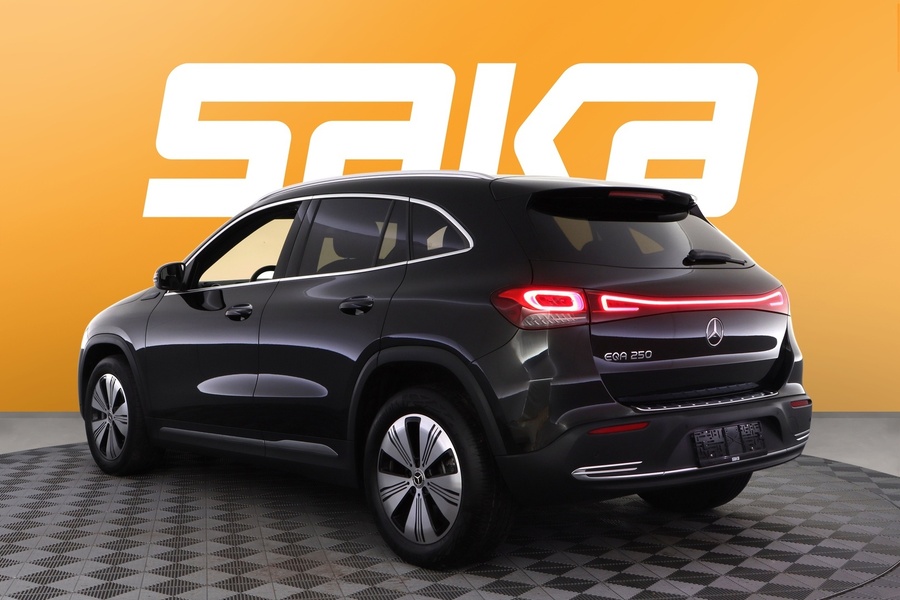 Mercedes-Benz EQA vaihtoauto