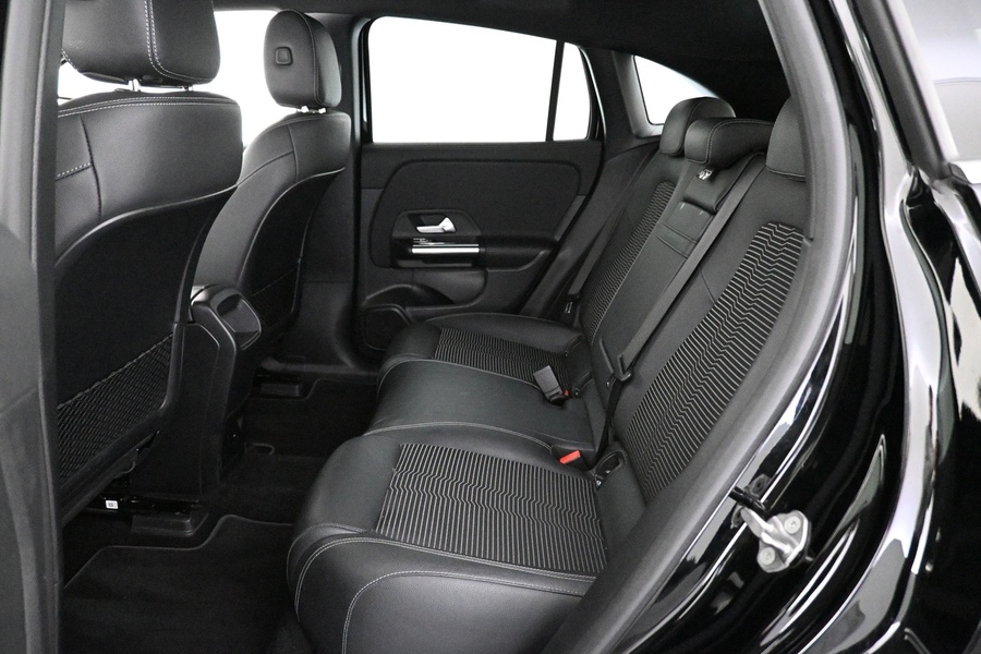 Mercedes-Benz EQA vaihtoauto