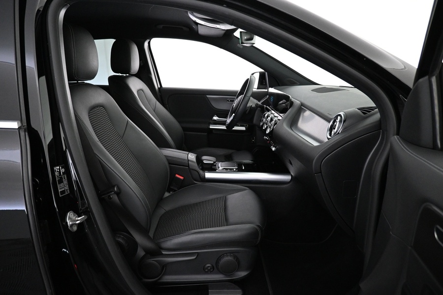 Mercedes-Benz EQA vaihtoauto