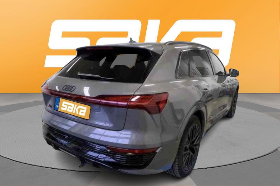 Audi Q8 e-tron vaihtoauto