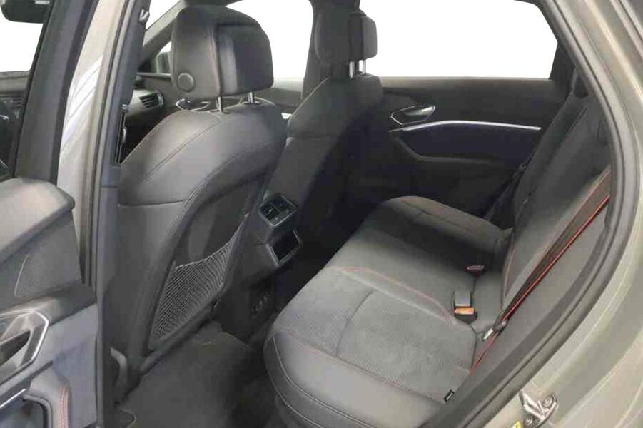 Audi Q8 e-tron vaihtoauto