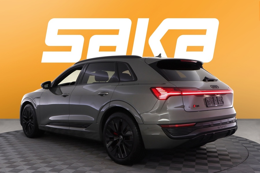 Audi Q8 e-tron vaihtoauto