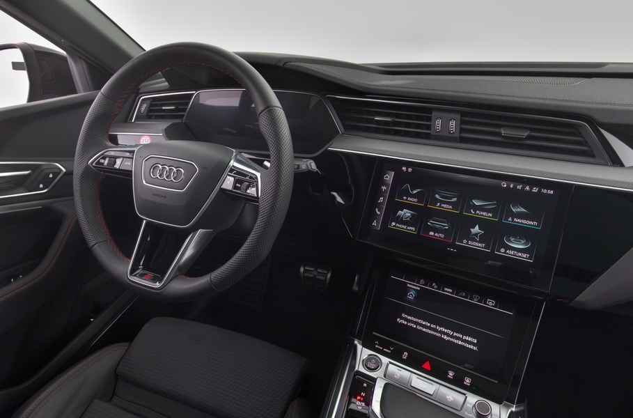 Audi Q8 e-tron vaihtoauto