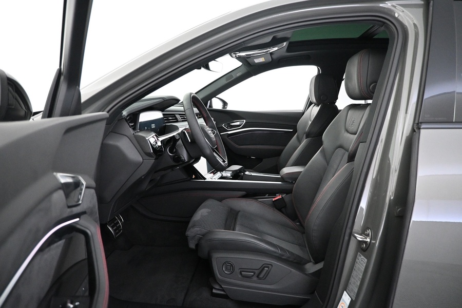 Audi Q8 e-tron vaihtoauto