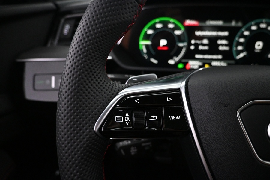 Audi Q8 e-tron vaihtoauto