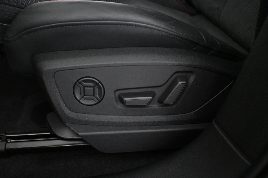 Audi Q8 e-tron vaihtoauto