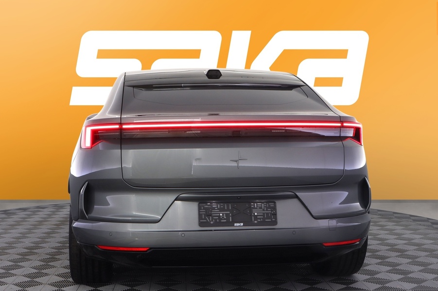 Polestar 4 vaihtoauto