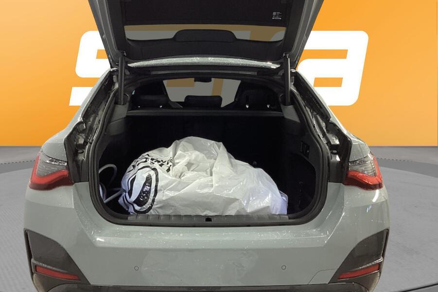 BMW i4 vaihtoauto