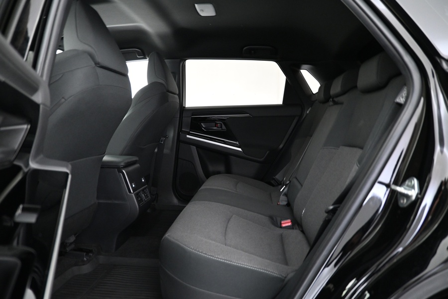 Toyota bZ4X vaihtoauto