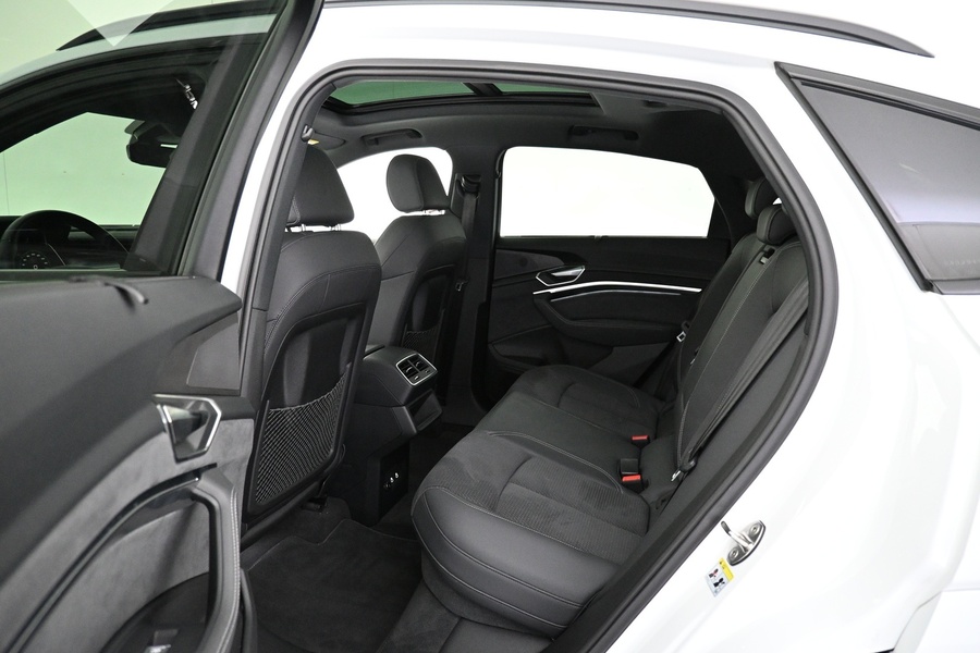 Audi Q8 e-tron vaihtoauto