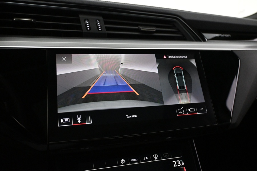 Audi Q8 e-tron vaihtoauto