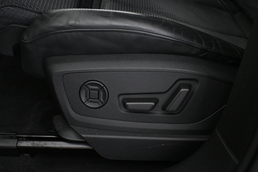 Audi Q8 e-tron vaihtoauto