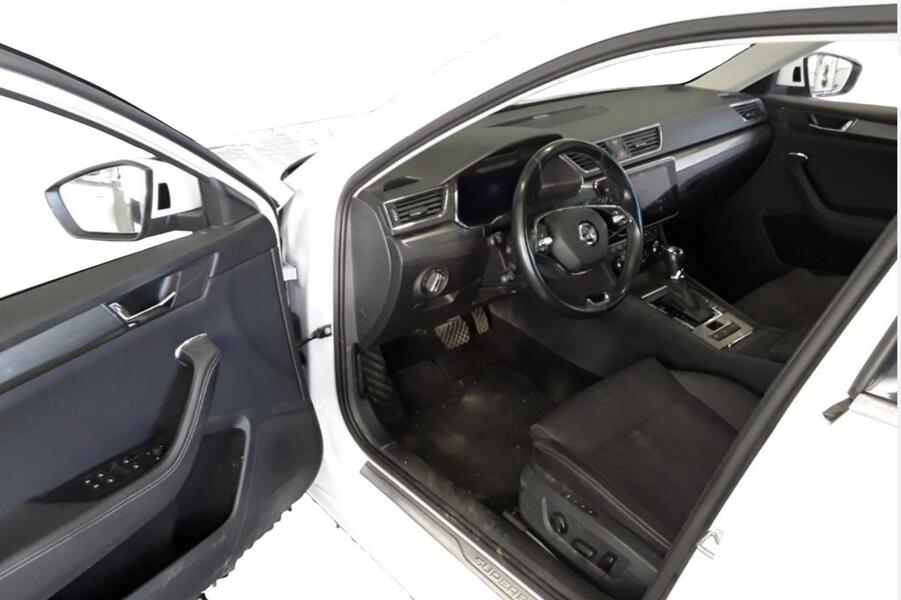 Skoda Superb vaihtoauto