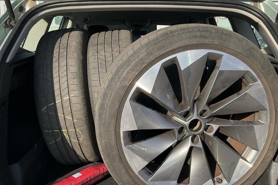 Skoda Enyaq vaihtoauto