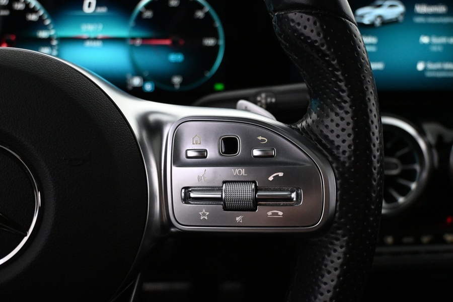 Mercedes-Benz EQA vaihtoauto