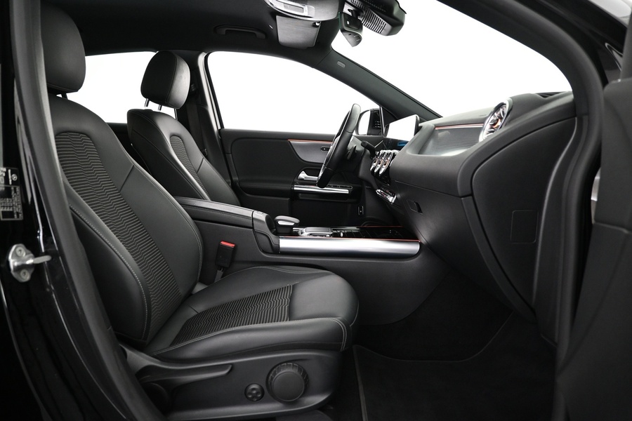 Mercedes-Benz EQA vaihtoauto