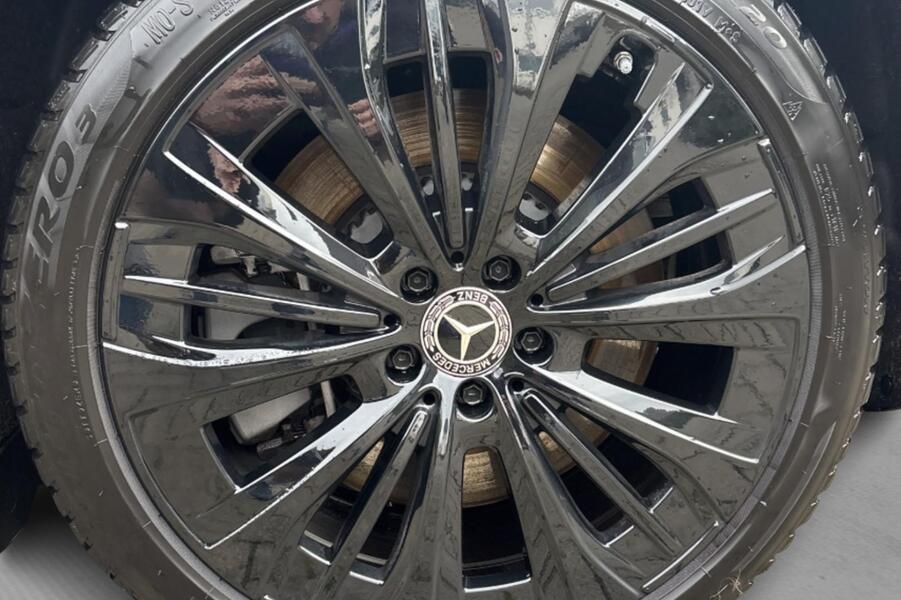 Mercedes-Benz EQE vaihtoauto