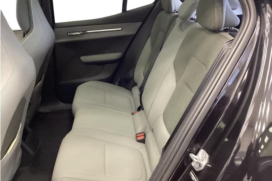 Volvo EX30 vaihtoauto